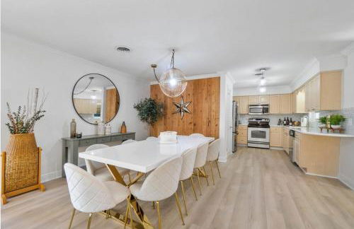 Chic Coastal - Heated Pool per request, Near PGA & Everything! - Foto 28