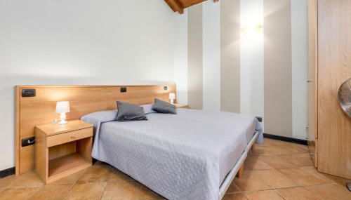 333 - Residence Montebello Bilocale A, Relax nel verde con Piscina - Foto 3, wardrobe