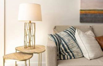 Hyde Park Comfort with Office Near Everything - Photo 17