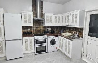 Full Home with Free Parking in Moss Bank, Crumpsall, Manchester - Foto 18