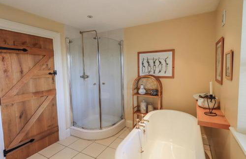 Orchard House - Photo 33