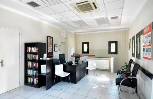 Elia Apartments - Photo 30