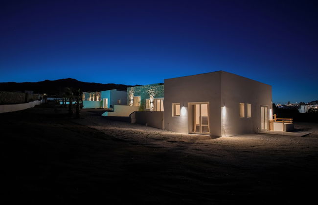 Adyton Luxury Suites & Pools Mykonos - Photo 10