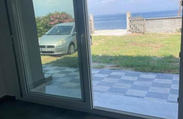 Seafront Apartment - Photo 24