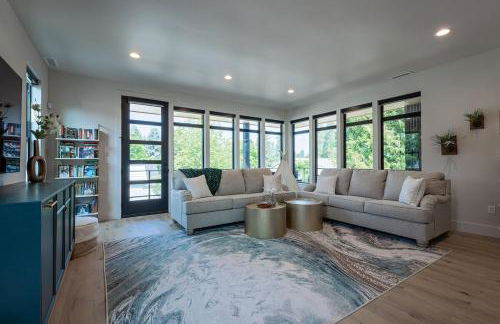 Downtown Luxury Villa Hot Tub Walk To Lake - Foto 19