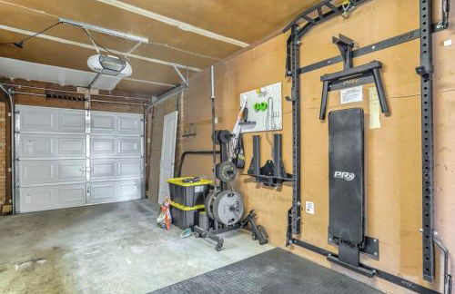 Family Oasis Offices Home Gym Fenced Yard - Foto 47