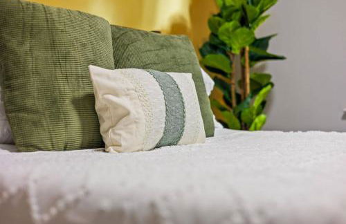 Bright 3BR Upstairs Unit - Summerhill - Foto 19