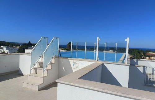 Tramonti Incredibili in Piscina - Apartment8 con AC WiFi in Residence - Foto 3