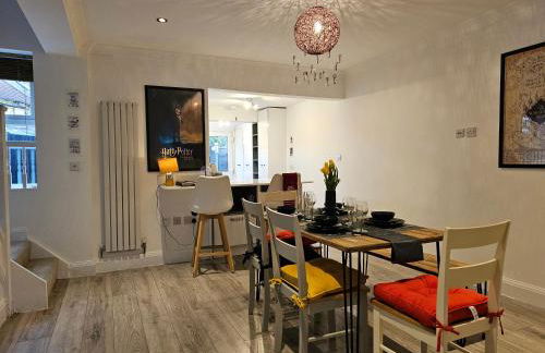MAGICAL HARRY POTTER THEMED HOME IN WATFORD - FREE off-street PARKING - Foto 30
