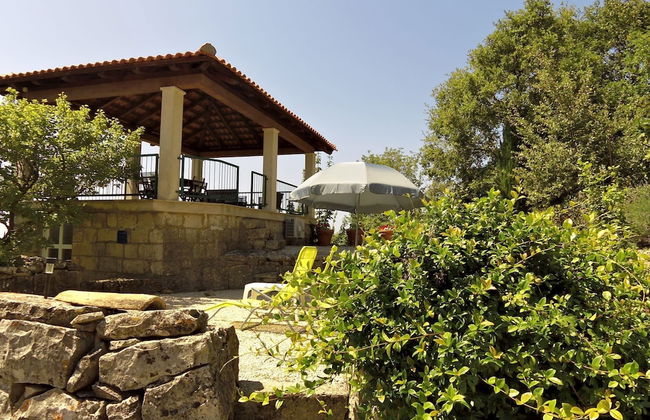 Villa Skylight - Two Bedroom Villa & Studio With Private Swimming Pool, Garden and Sea View - Foto 18