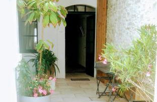 A l'ombre des remparts - Foto 34