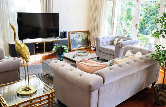 StayAU Spacious 6BR McKinnon Pool Home - Foto 42