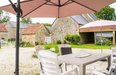 Gorgeous Home In Bricquebec-En-Cotentin - Foto 12