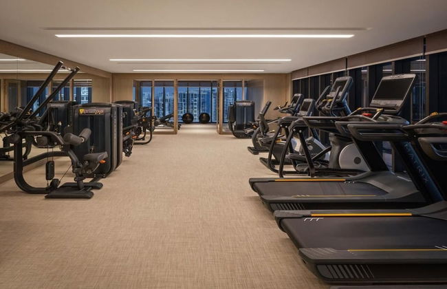 Stylish 1BR at Palace Residences - Photo 20