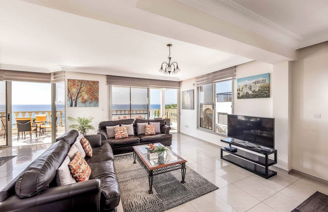 Katina Beach Villa - Foto 9