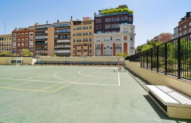 Limehome Madrid Calle de Nuñez de Balboa - Photo 79