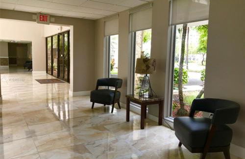 Walk to the Beach at Sunny Isles - Foto 22