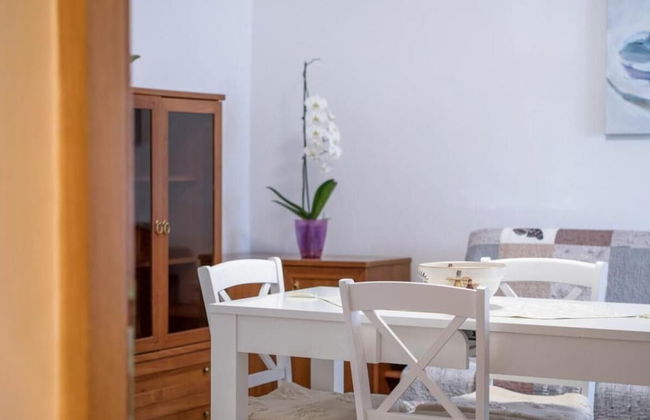 Comfortable Apartment in Umag With Parking Space - Photo 12