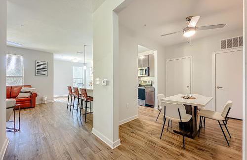 XL 1BR 2-King Beds Near Mayo Pool Gym Workspace - Foto 21