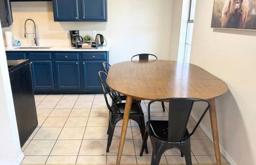 Quiet Stay for Work Trip or Getaways in Waxahachie - Foto 10