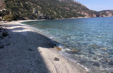 A peaceful haven in a quiet location with exceptional sea views - Photo 16