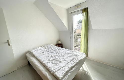 Charmante maison à 150m de la plage, 2 chambres, jardinet, proche Jullouville et St Pair-sur-Mer - FR-1-361-33 - Photo 8