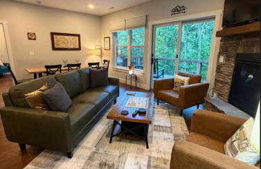 Townsend Gem Retreat with Hot Tub and Fire Pit - Photo 4