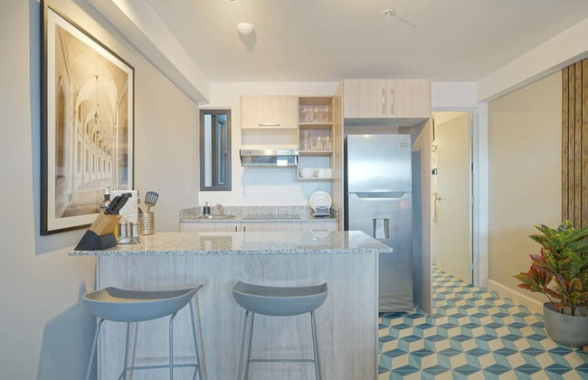 w Lovely Loft in Santa Ana - Photo 3