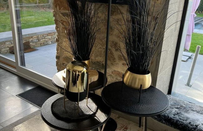 Stylish Stay With Pool, Jalhay - Foto 3