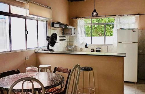 Casa São Sebastião 100 metros da praia e 3km do centro e travessia para Ilhabela - Foto 10