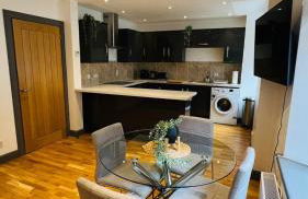 Modern City Center 2 Bedroom Apartment - Foto 18