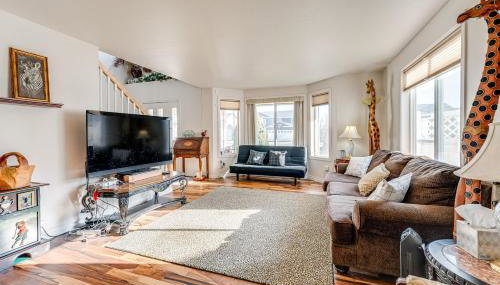 1 Mi to Moses Lake Home with Private Yard and Hot Tub - Foto 2