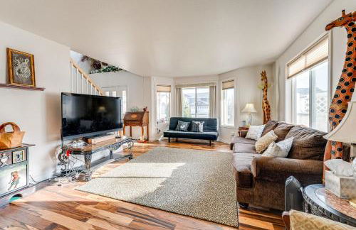 1 Mi to Moses Lake Home with Private Yard and Hot Tub - Foto 2