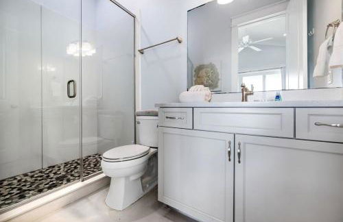 Blue Heaven on the Beach Gulf Front Sleeps 20 6 Br Heated Private Pool - Foto 24