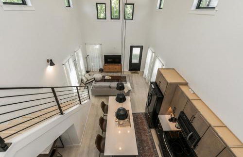 Burnett Cottage - OG - Photo 2