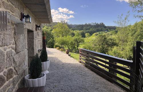 Cozy Galician Stone Farmhouse with Fireplaces and Pool - Foto 12