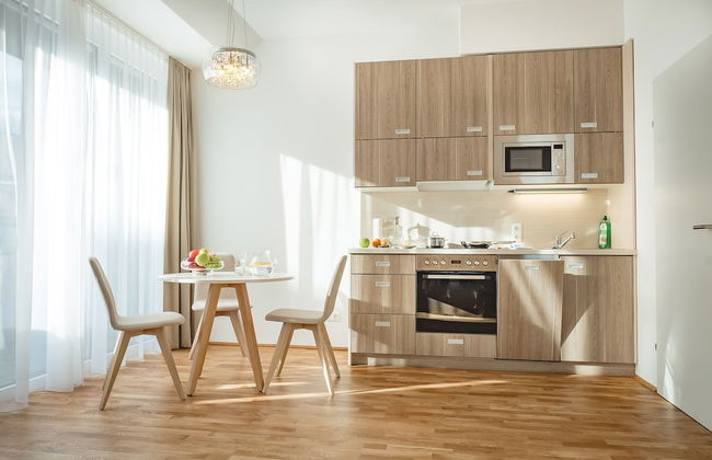 Oliver Apartments - Photo 30