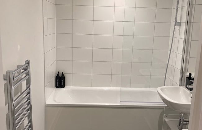 Manchester Terrace Retreat-cinema & Free Parking - Foto 11