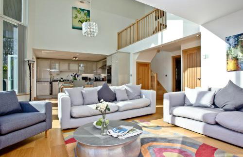 Quantock Lodge - Photo 11