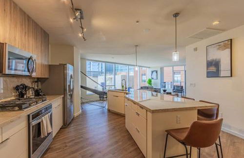 Sky Terrace DT HighRise, Gym, Pool, Parking, W-D,Golf - Photo 21