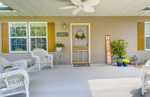 Charming Gravois Mills Escape with Private Backyard! - Foto 23