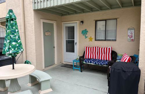 Beach access close to Walmart, Bowling,skating and Game room - Photo 46