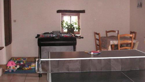 Maison Authentique en Berry avec Jeux, Jardin, à 30 min du Zoo de Beauval - FR-1-591-119 - Photo 2