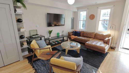 Stadium Armory Stay - 3 Bedroom - Foto 2