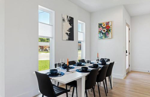 Luxury Getaway Near AT&T Stadium - 4BR Entire House-Hot Tub & Arcade - Foto 60