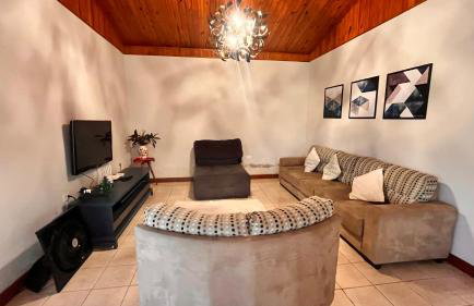 Chácara com piscina em Piracaia - 1 Km da cidade - Photo 4