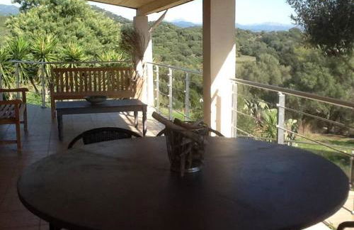 LE PALADIN Porto Pollo Villa privée avec piscine chauffée - Foto 10