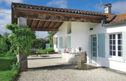 Lovely Home In St Fort Sur Gironde - Foto 1