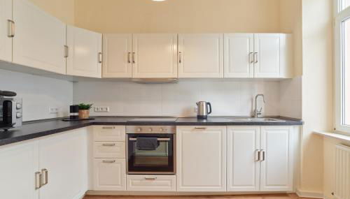 MARX - Geräumige Ferienwohnung im Zentrum von Trier - bis 6 Personen, 2 Schlafzimmer, WLAN & Waschmaschine - Foto 4, stove, dishwasher, toaster