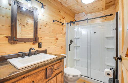 Hike and Fish! Cabin Near Hocking Hills State Park - Foto 17